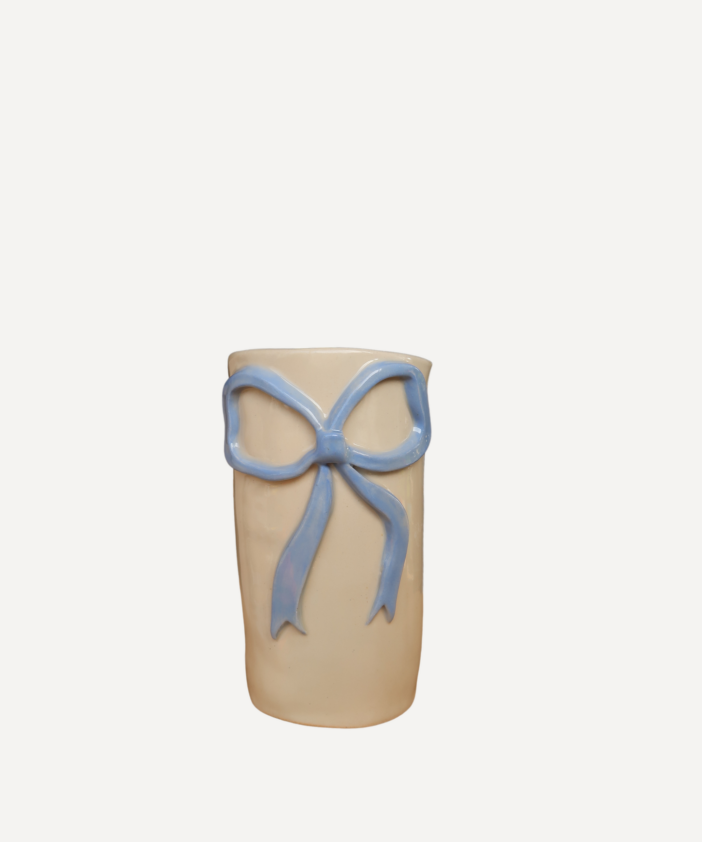 blue wobbly bow vase